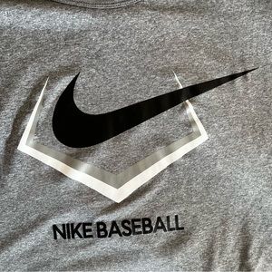 Gently worn Nike FitDry shirt; men’s Large